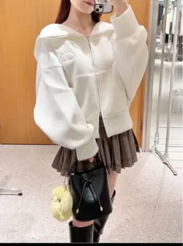 [ 새상품 ] SNIDEL 볼륨 후드티 IVR 프리 사이즈