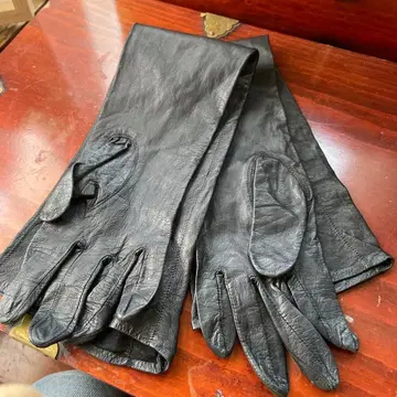 블랙 가죽 롱 그로브