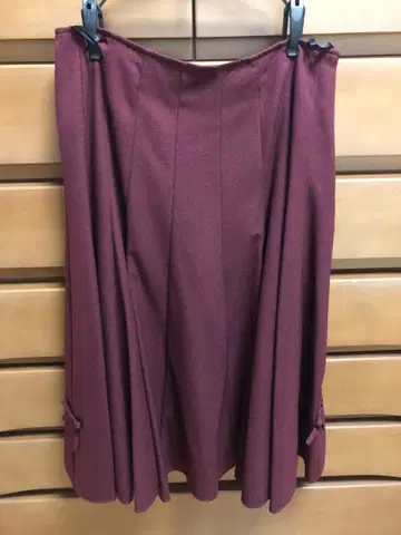 플레어 스커트 와인 레드