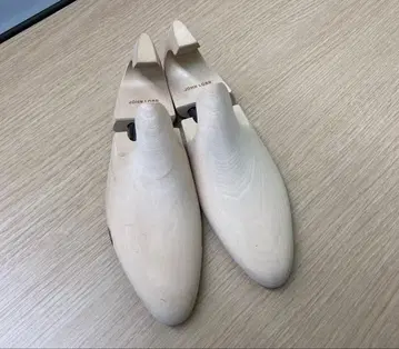 JOHN LOBB 슈트리 사이즈 6E