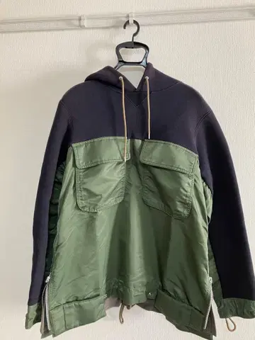 sacai 밀리터리 후드티_가격 인하 협상 가능합니다