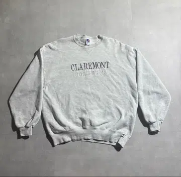 90s RUSSELL 'CLAREMONT' 앞V 맨투맨