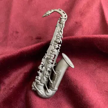 [ 20 ] 색소폰 브로치 JJ US 빈티지