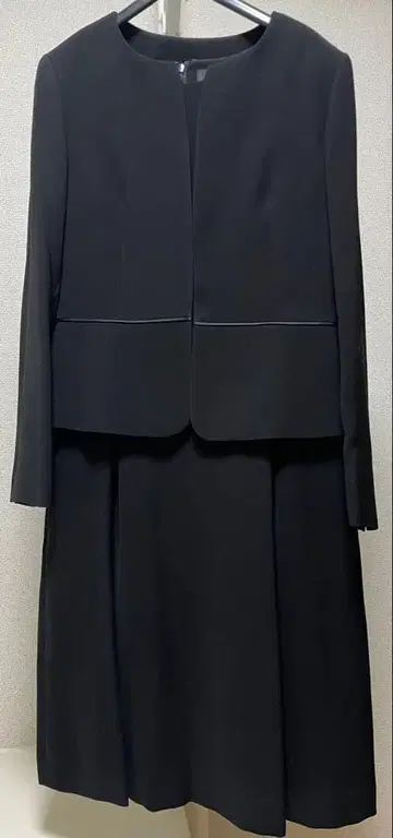 [ 블랙 포멀 ] 자켓과 원피스