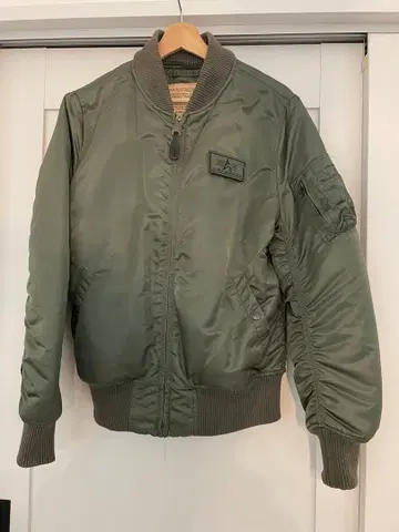 [레어] 로고 와펜 ALPHA MA-1 플라이트 자켓 L