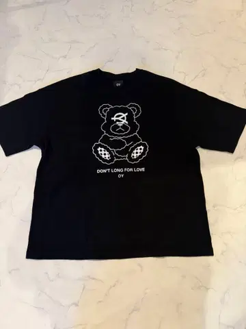 OY 곰 그래픽 블랙 T셔츠