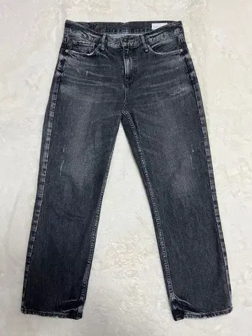 어퍼 하이츠 블랙 데님 25