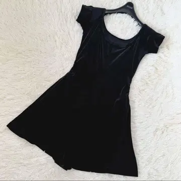 VELOUR NOIR 폭시 숏 올인원 38 살로펫 블랙