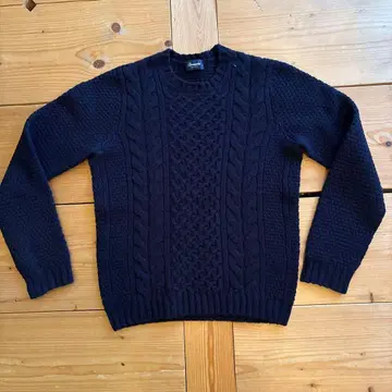 돌모어 지론 울 니트 스웨터 44