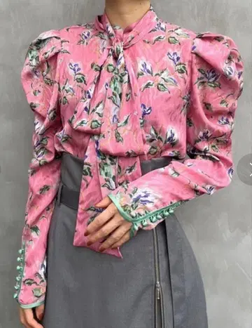 LILY BROWN x KEITA MARUYAMA 보타이 블라우스