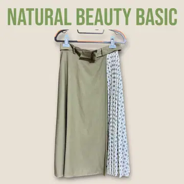 NATURAL BEAUTY BASIC 플리츠 절개 랩 스타일 스커트