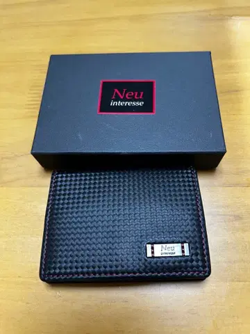 Neu 코인 케이스