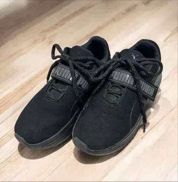 푸마 블랙 스니커즈 24 통굽 우루 680 경량