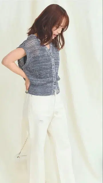 COHINA 메쉬 믹스 니트 베스트