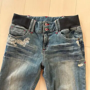 앤드라 브레이스 포함 블루 데님 팬츠