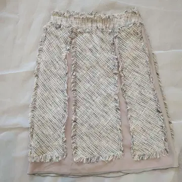 투 비 시크 사이즈 40 옅은 핑크색 스커트