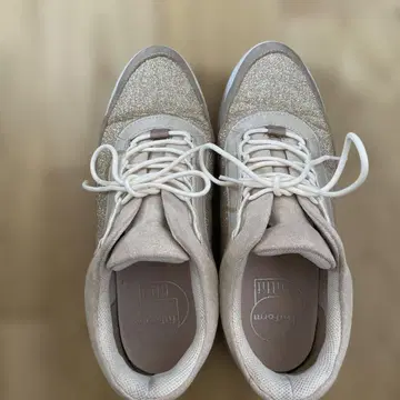 fitfit 베이지 스니커즈/여성용