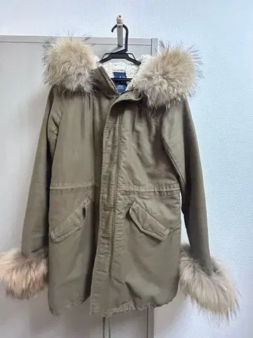 내추럴 뷰티 베이직 모즈 코트 후드 퍼 포함