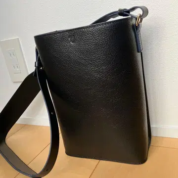 +J 유니클로 x 질 샌더 가죽 숄더백 UNIQLO 플러스 제이