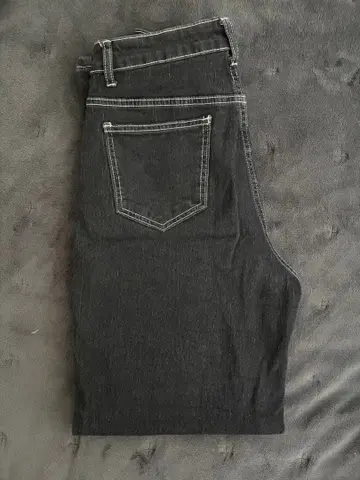 다크 그레이 스트레이트 데님