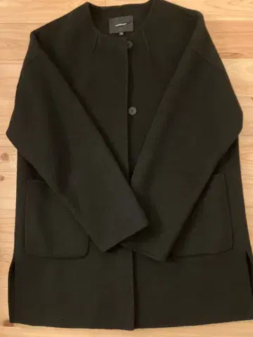 [새상품급] 로트레아몽 블랙 리버 코트 사이즈 40