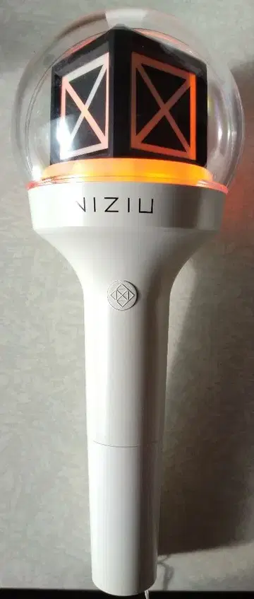 NiziU 공식 응원봉