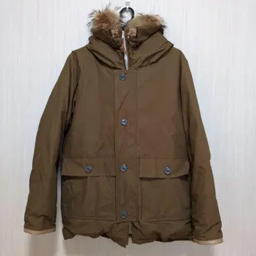 WHITE LINE 다운 자켓