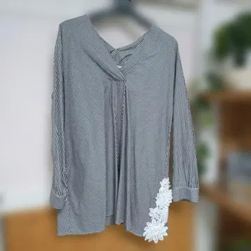 비어즐리 꽃 자수 블라우스