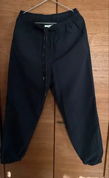 e.sen tino -nylon- 이센 나일론 팬츠 블랙