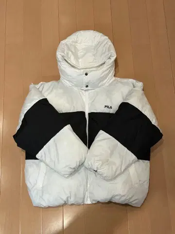 FILA 다운 재킷