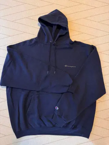 챔피온 네이비 후드 부착 후드티