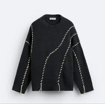 ZARA x MAISON SPECIAL 대비 스티치 스웨터