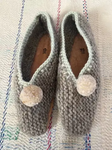 가사gasa 1점 희귀 니트 짜임 룸슈즈 새상품 mina perhonen