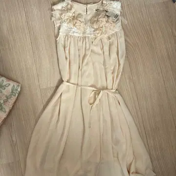 INGEBORG 원피스 [ 미사용 새상품 ]