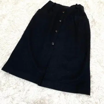 블랙 버튼 프론트 스커트 울 마크 엘레강트