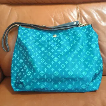 russet 터콰이즈 로고 패턴 숄더백