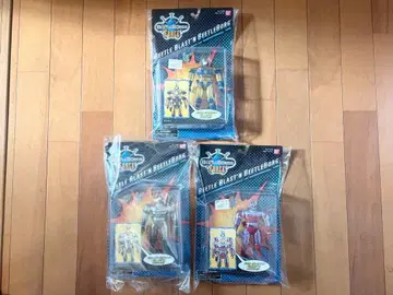 비트루보그 메탈릭스 비파이터 가부토 쿠와거 피규어 세트