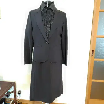 [ 컨디션 최상 ] MONGRE 모그레 셋업 수트 블랙 컷팅