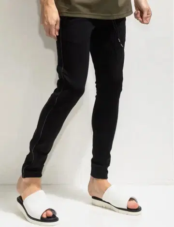 리사운드 클로징 라인 팬츠