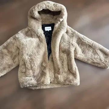 알레 루드 퍼 자켓