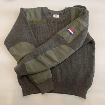 [ 80-90s ] 네덜란드군 빈티지 명령어 스웨터