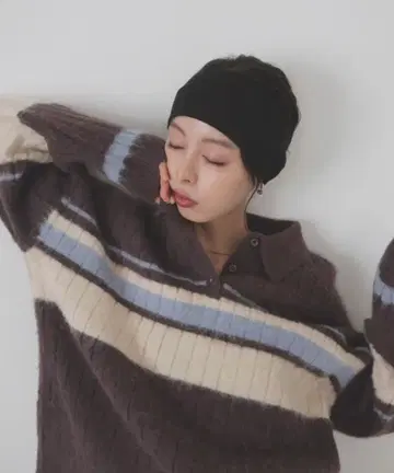 멀티 보더 폴로 니트 알파카 터치 보더 폴로 니트 상의 LIAN