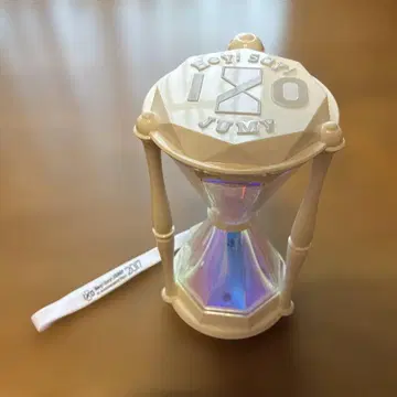 Hey! Say! JUMP 2017년 투어 [ I/O ] 응원봉