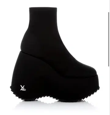 YELLO TOKYO BLACK PLATFORM SHORT BOOTS S