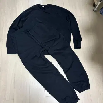 ovy 맨투맨 셋업