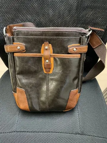 명품 토요오카 가방 숄더백 사선 가케(다크 브라운)