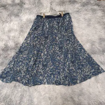 23구 빅 사이즈 46 보태니컬 무늬 플레어 스커트 블루 온워드 카시야마