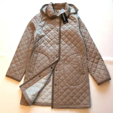 미사용 새상품 뉴요커 베이지 퀼팅 자켓 후드 부착