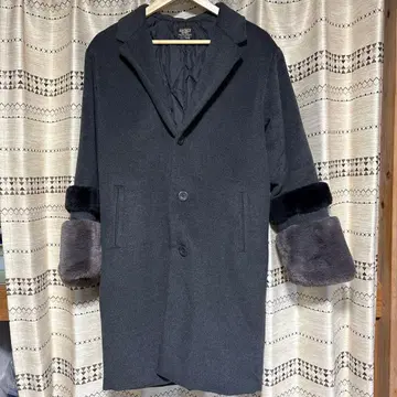 그레이 체스터 코트 퍼 포함