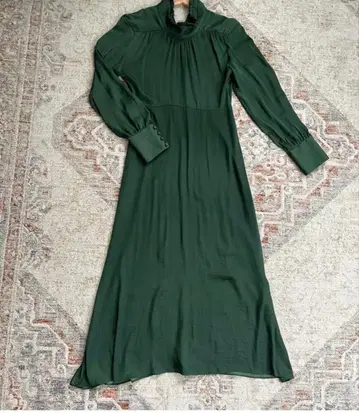 다크 그린 맥시 길이 원피스